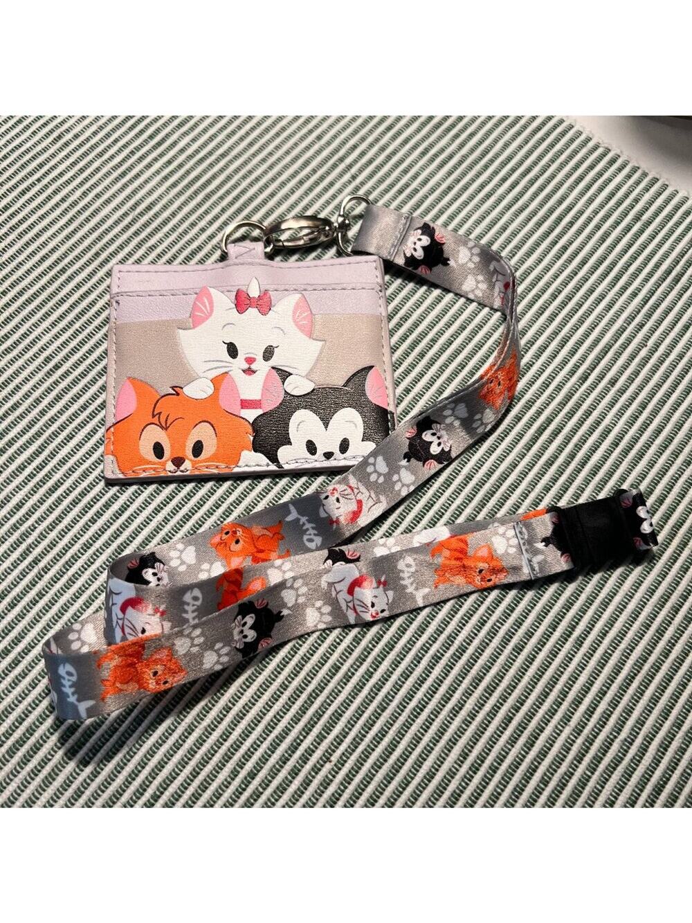 NWOT Disney Parks Loungefly Cats Characters ID Holder & Lanyard